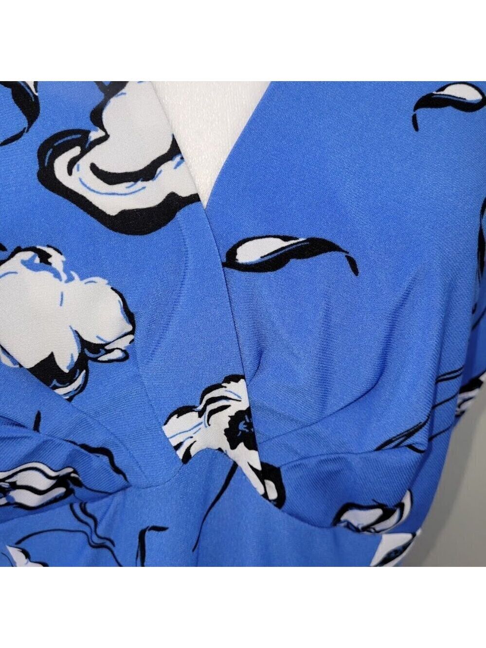 Evan Picone Black Label Dress Floral Knee Length V-Neck Sleeveless Blue Size 14 - Picture 9 of 14